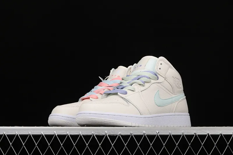 All categories Air Jordan Jordan series basketball shoes Air Jordan 1 Mid Air Jordan 1 Ret High AJ1 Joe 1 rice white mandarin duck hook 555112-035